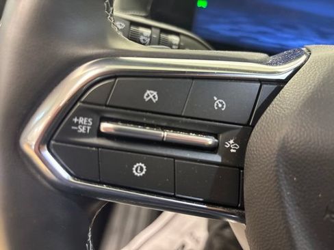 Used 2026 Chevrolet Traverse LT FWD image 27