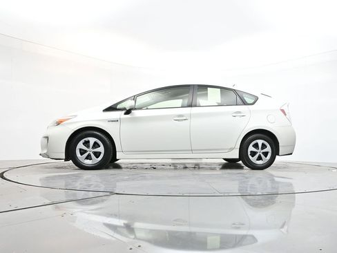 Used 2015 Toyota Prius Four image 26