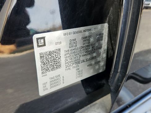 Used 2020 Chevrolet Colorado ZR2 image 25