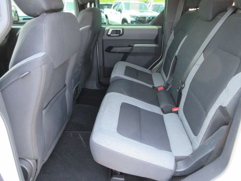 Used 2022 Ford Bronco 4-Door AWD/4WD image 13