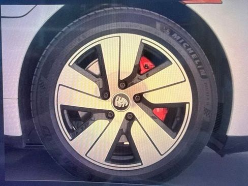 Used 2020 Porsche Taycan 4S AWD/4WD image 11