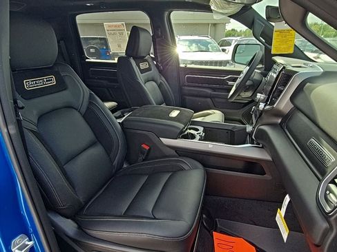 New 2026 RAM 1500 4x4 Crew Cab image 10