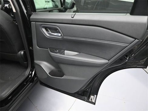 New 2026 Nissan Rogue SV w/ SV Premium Package image 35