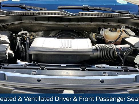 Used 2023 Chevrolet Suburban Premier image 38