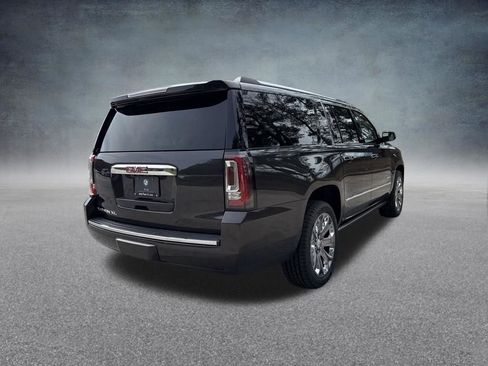 Used 2015 GMC Yukon XL Denali w/ Touring Package image 6