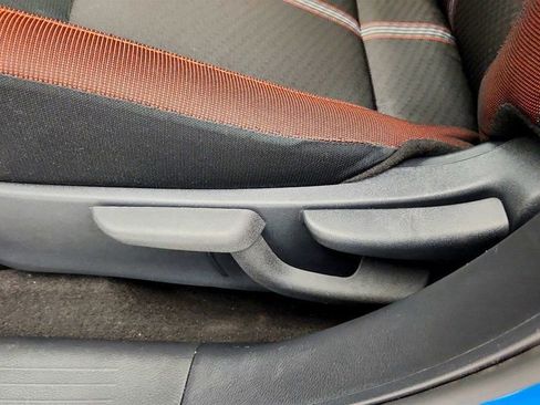 Used 2025 Nissan Versa SR w/ Trunk Package FWD image 11