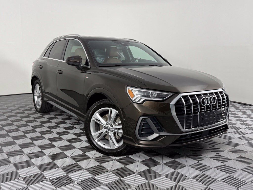 Used 2020 Audi Q3 2.0T Prestige AWD/4WD image 6