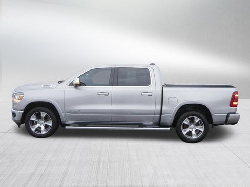 Used 2019 RAM 1500 Laramie AWD/4WD image 4