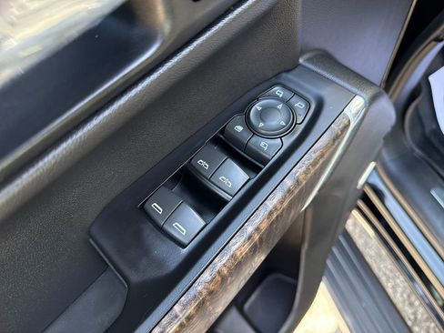 Used 2019 GMC Sierra 1500 Denali w/ Denali Ultimate Package image 12