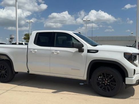 New 2026 GMC Sierra 1500 Elevation image 8