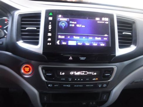 Used 2016 Honda Pilot EX-L image 40