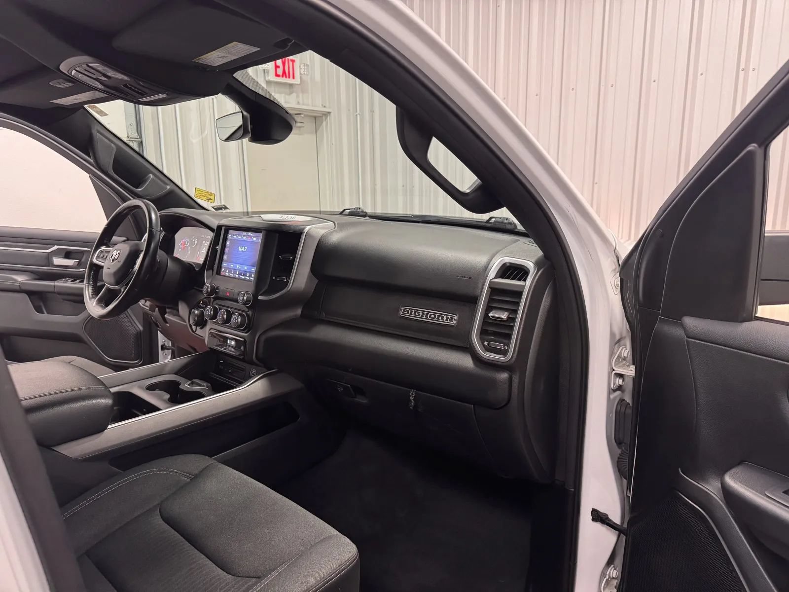 Used 2019 RAM 1500 Big Horn AWD/4WD image 40