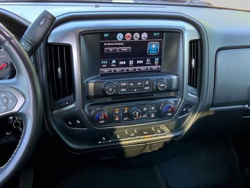 Used 2017 Chevrolet Silverado 1500 LTZ Z71 w/ LTZ Plus Package AWD/4WD image 7