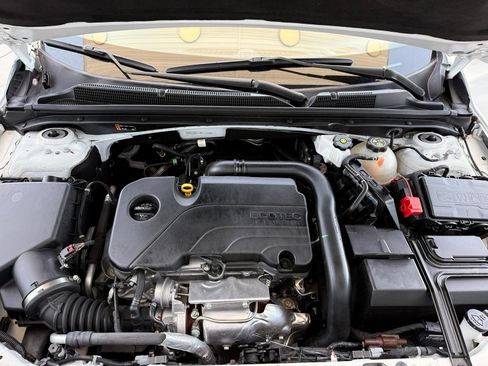 Used 2024 Chevrolet Malibu LT FWD image 37