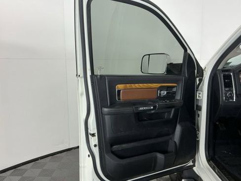 Used 2016 RAM 2500 Longhorn w/ Convenience Group image 5