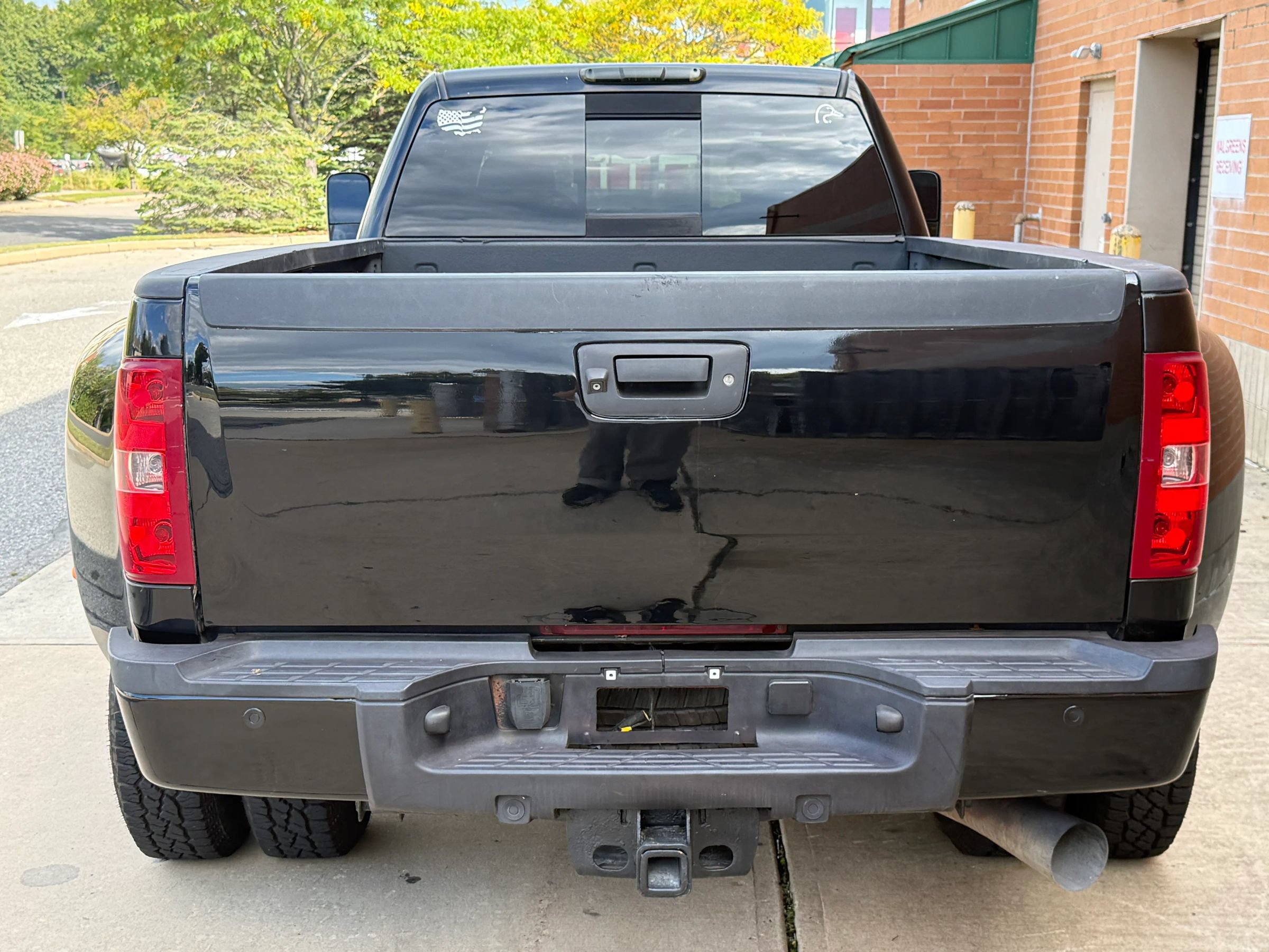 Used 2013 GMC Sierra 3500 Denali AWD/4WD image 4