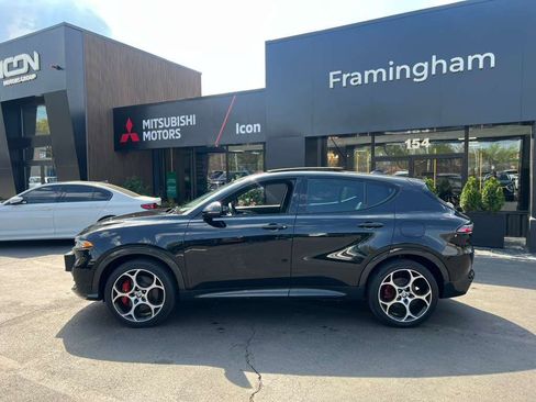 Used 2024 Alfa Romeo Tonale Veloce AWD/4WD image 4