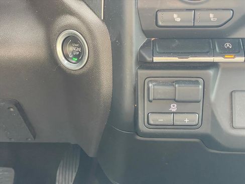 Used 2021 Chevrolet Silverado 1500 LT image 18