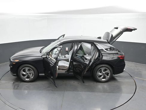 Used 2026 Genesis GV70 2.5T Advanced AWD/4WD image 51