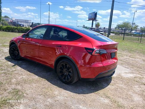 Used 2020 Tesla Model Y Long Range AWD/4WD image 6