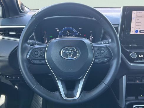 Used 2024 Toyota Corolla Cross AWD Hybrid w/ Convenience Package image 10
