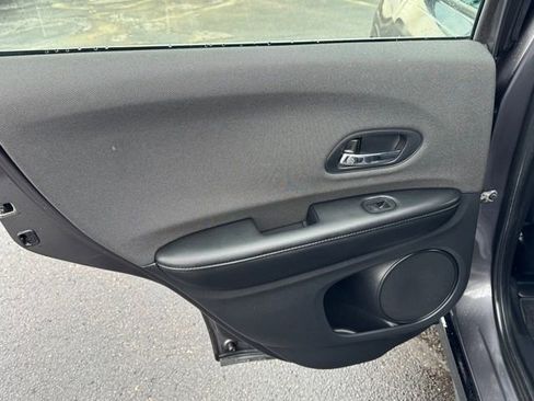 Used 2020 Honda HR-V Sport image 15