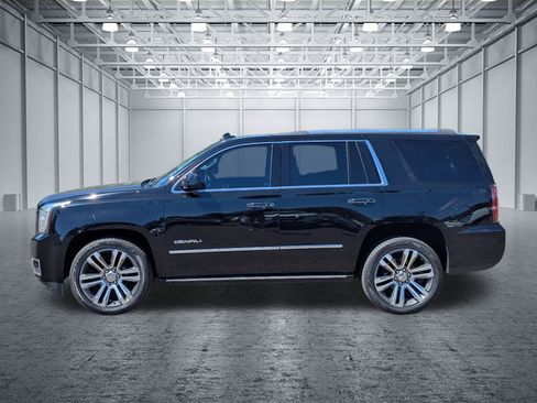 Used 2020 GMC Yukon Denali w/ Denali Ultimate Package AWD/4WD image 2