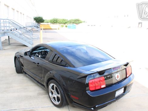 Used 2007 Ford Mustang GT RWD image 5