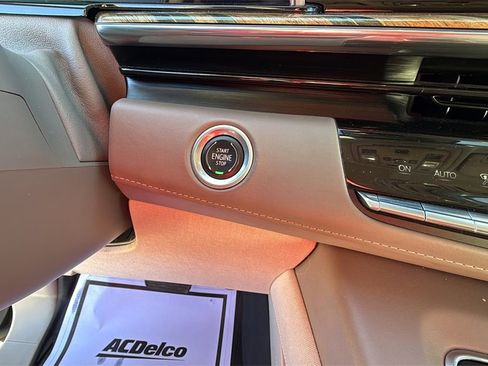 Used 2021 Cadillac Escalade Sport Platinum image 21