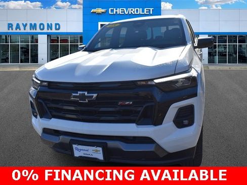 New 2025 Chevrolet Colorado Z71 w/ Midnight Edition image 7