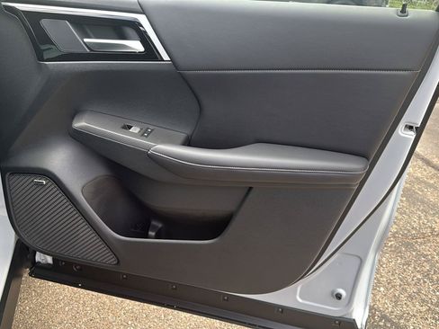 New 2026 Mitsubishi Outlander AWD image 34