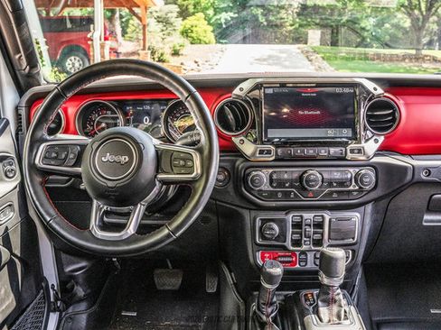 Used 2022 Jeep Gladiator Rubicon w/ LED Lighting Group AWD/4WD image 60