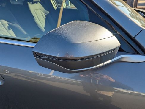 Used 2025 BMW X3 xDrive30i w/ Convenience Package image 12