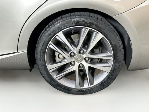 Used 2018 Lexus IS 300 w/ Accessory Package 2 RWD image 11