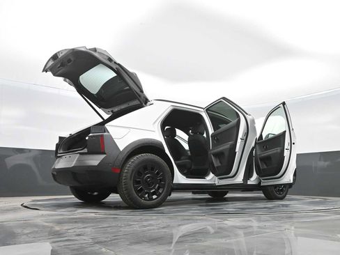 New 2025 Hyundai Ioniq 5 XRT image 44