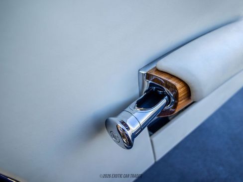 Used 2010 Rolls-Royce Phantom Drophead Coupe RWD image 82
