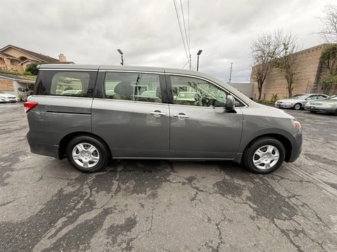 Used 2016 Nissan Quest S image 4