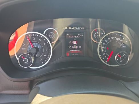 Used 2026 RAM 2500 Big Horn AWD/4WD image 20