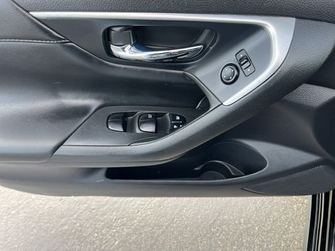 Used 2015 Nissan Altima 2.5 S w/ Special Edition Package FWD image 10