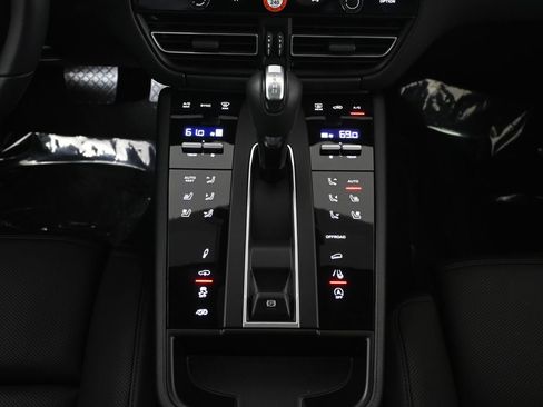 Used 2026 Porsche Macan S AWD/4WD image 24