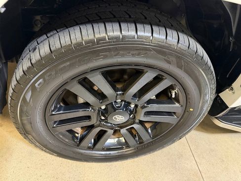Used 2019 Toyota 4Runner Limited AWD/4WD image 52