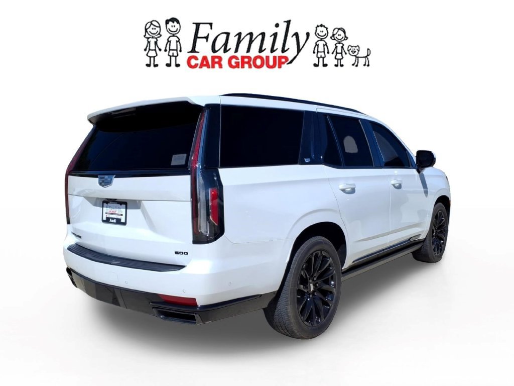 Used 2024 Cadillac Escalade Sport Platinum w/ LPO, ONYX Package AWD/4WD image 4