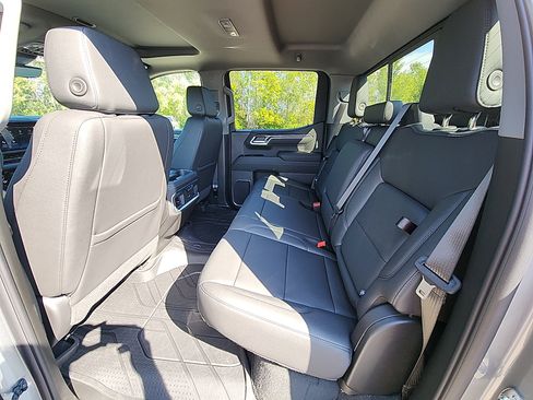 New 2026 Chevrolet Silverado 1500 LTZ w/ Technology Package image 31