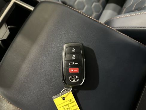 Used 2026 Toyota 4Runner 4WD image 34