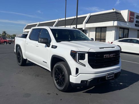 New 2026 GMC Sierra 1500 Elevation image 3