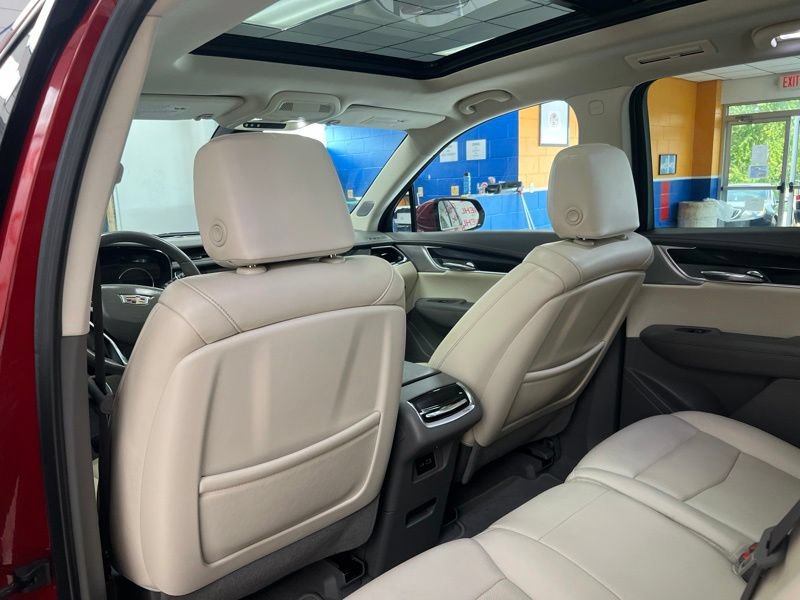 Used 2022 Cadillac XT6 Premium Luxury FWD image 15