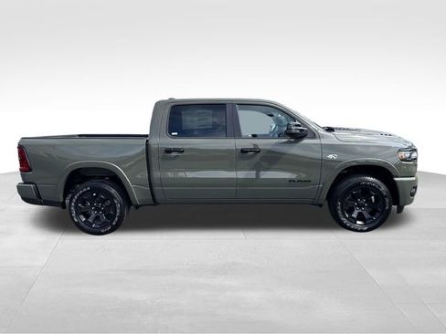 New 2026 RAM 1500 Big Horn w/ Night Edition AWD/4WD image 8