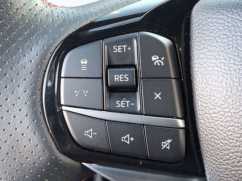 Used 2025 Ford Explorer ST-Line w/ ST-Line Street Pack AWD/4WD image 21