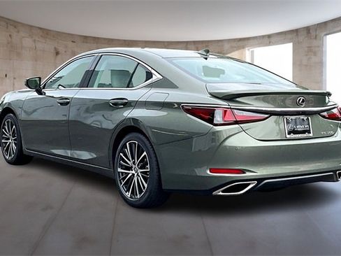 New 2025 Lexus ES 350 w/ Premium Package image 3