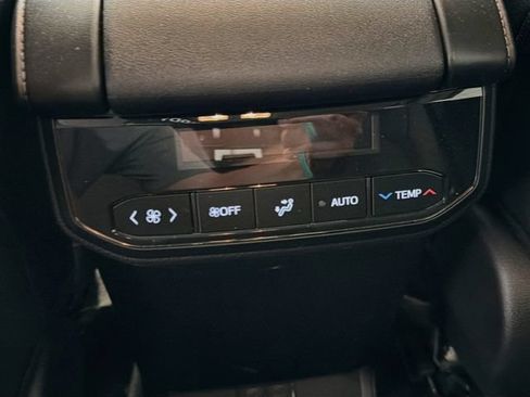 Certified 2026 Toyota Highlander XLE AWD/4WD image 23